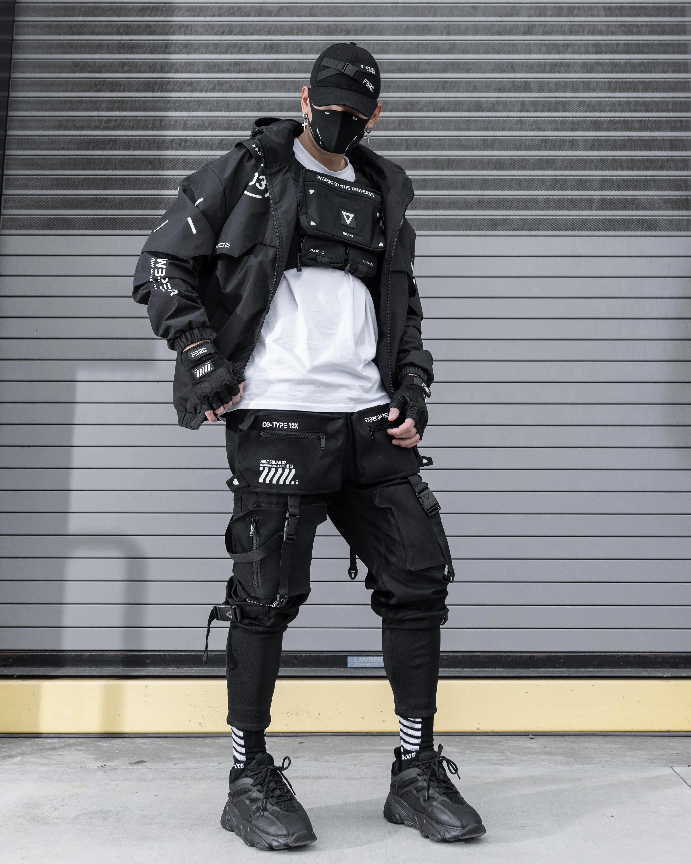 CG-Type 12X Black Cargo Pants