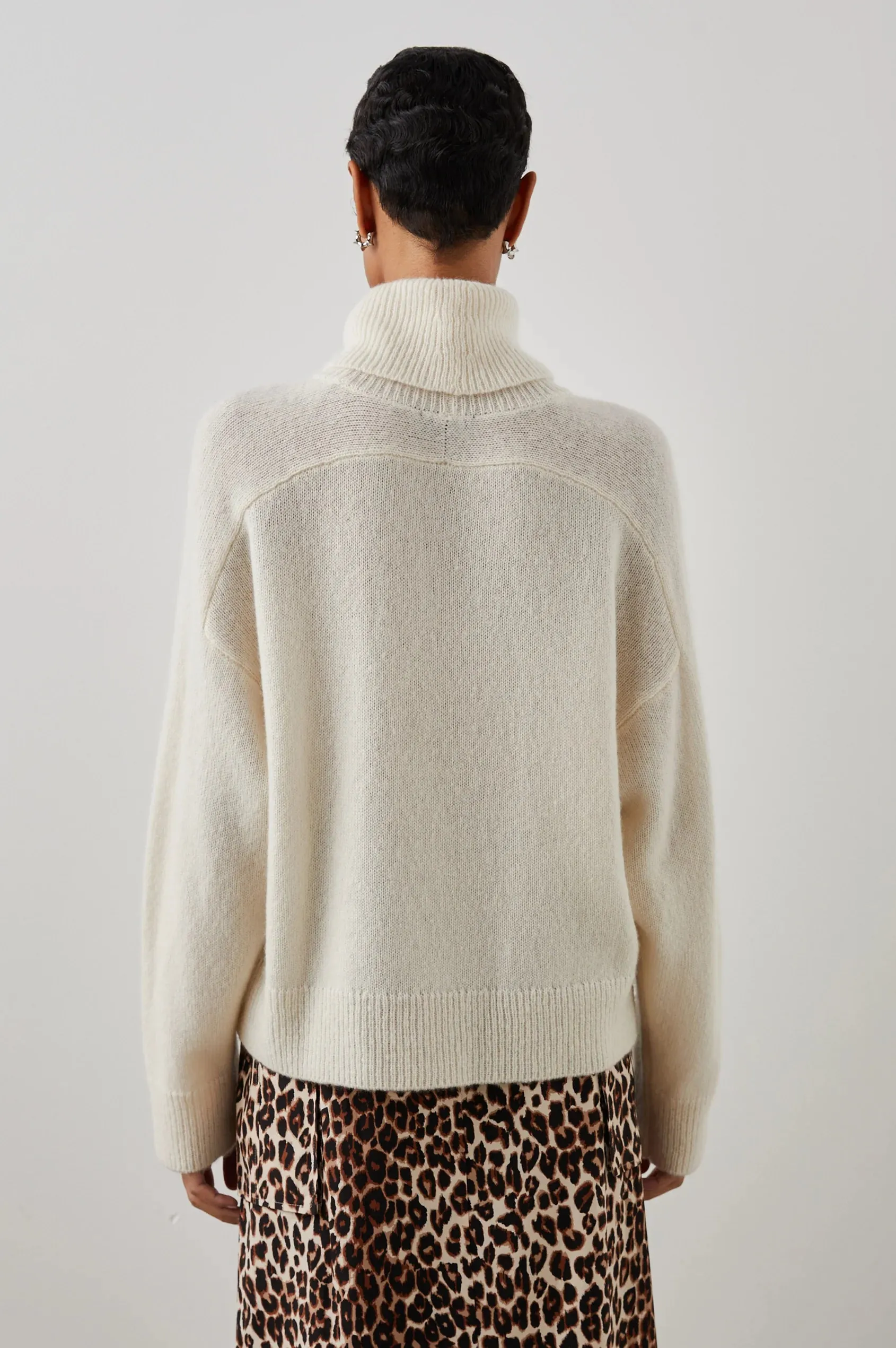 Estelle Sweater ~ Ivory