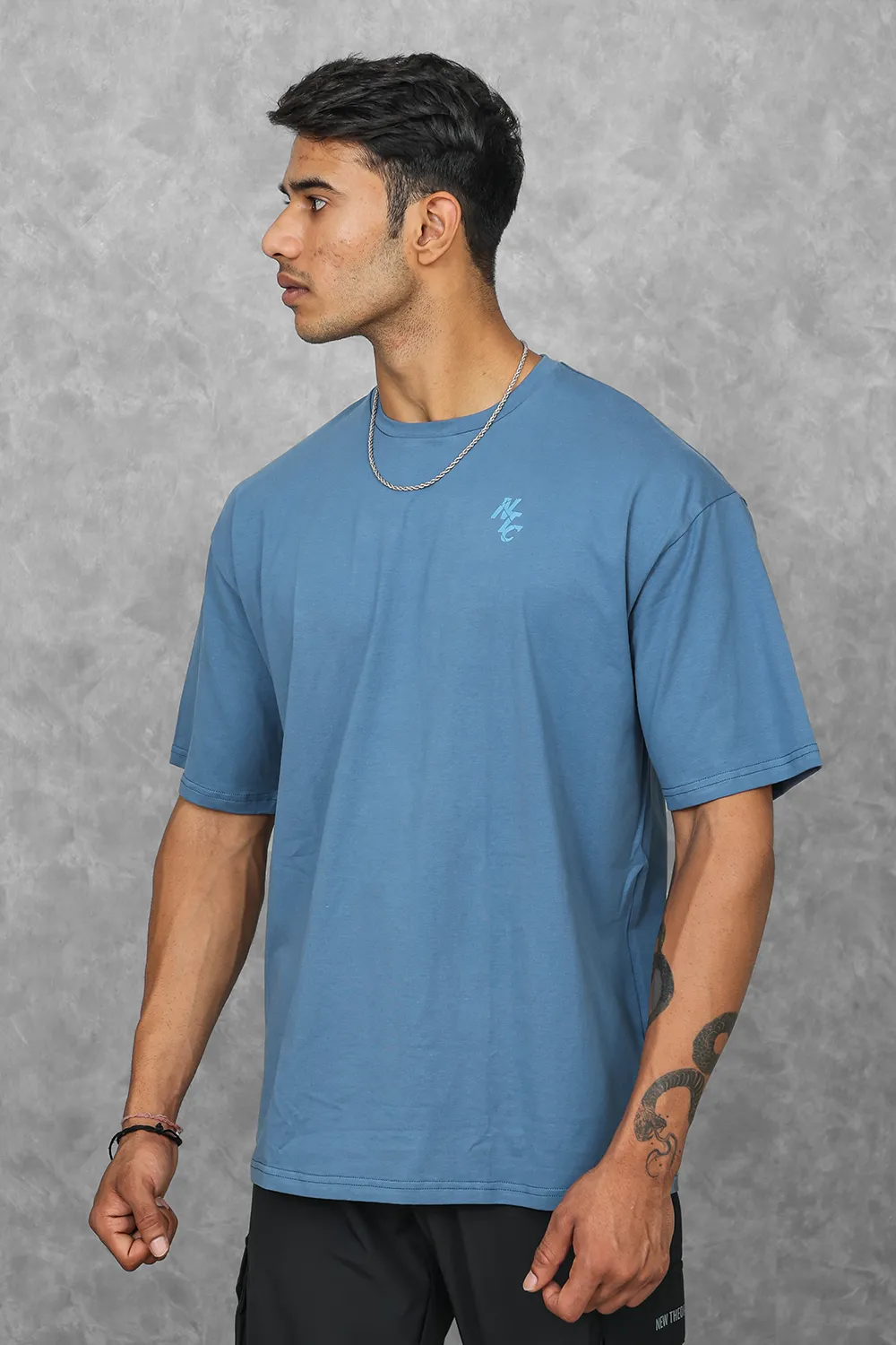 Legacy Oversized T-Shirt - blue